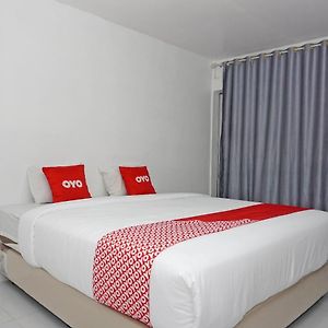Oyo 2379 Hotel Sibigo